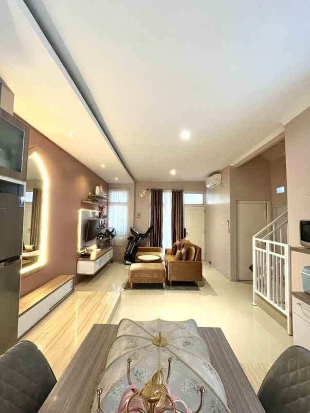 dijual cepat rumah tinggal cinangka sawangan depok