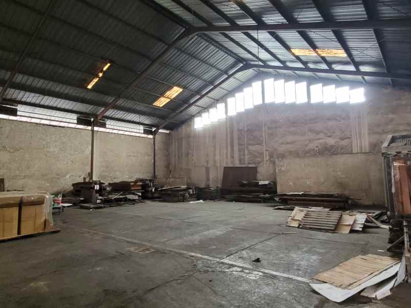 dijual disewakan tanah dan gudang di gedangan sidoarjo