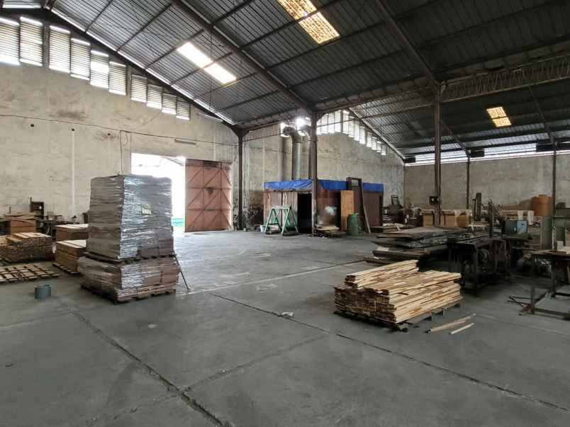 dijual disewakan tanah dan gudang di gedangan sidoarjo