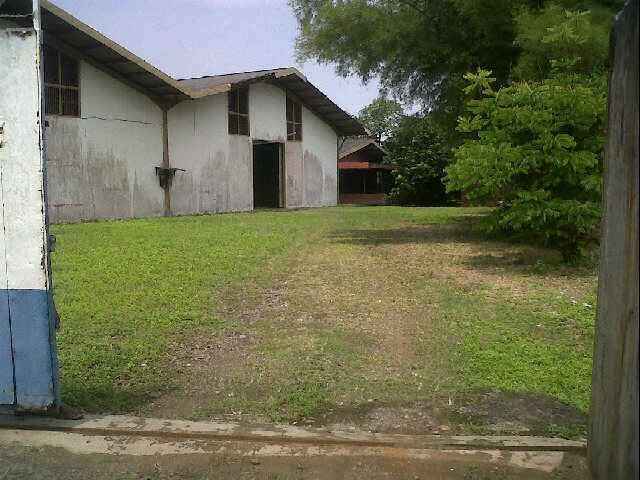 dijual gudang lokasi kebun nana cikokoltangerang