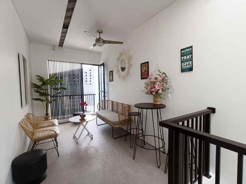 dijual kos eksekutif di colomadu karanganyar