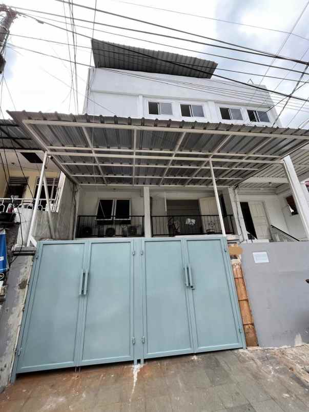 dijual kost grogol petamburan jakarta