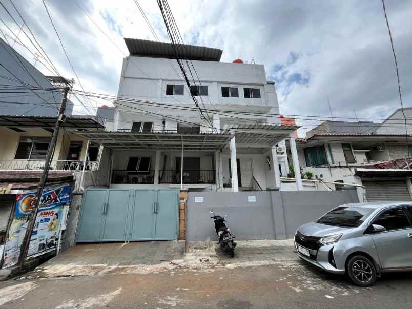 dijual kost grogol petamburan jakarta