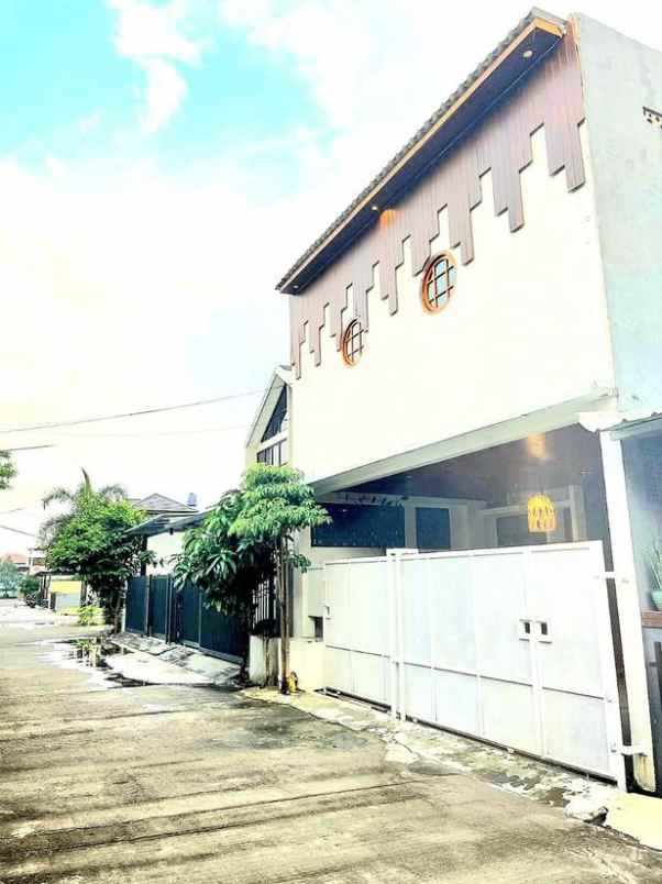 dijual kost jl rancabolang margahayu