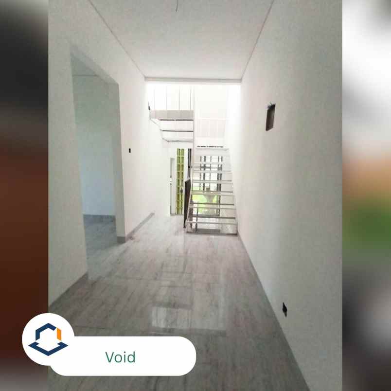 dijual kost jln raya pln cinere