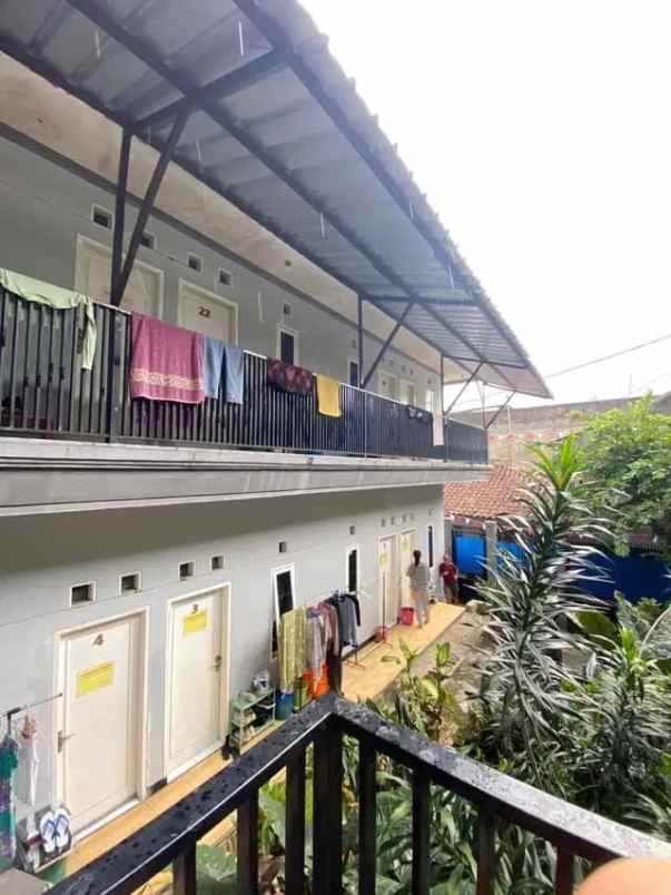 Rumah Kost 2 Lantai Masuk Gang Kalipah Apo Roi Tinggi Bandung