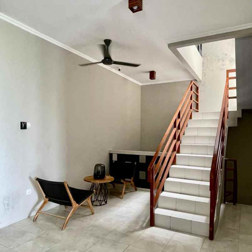 dijual kost kampus unud
