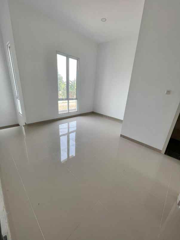 dijual kost komplek deplu bintaro