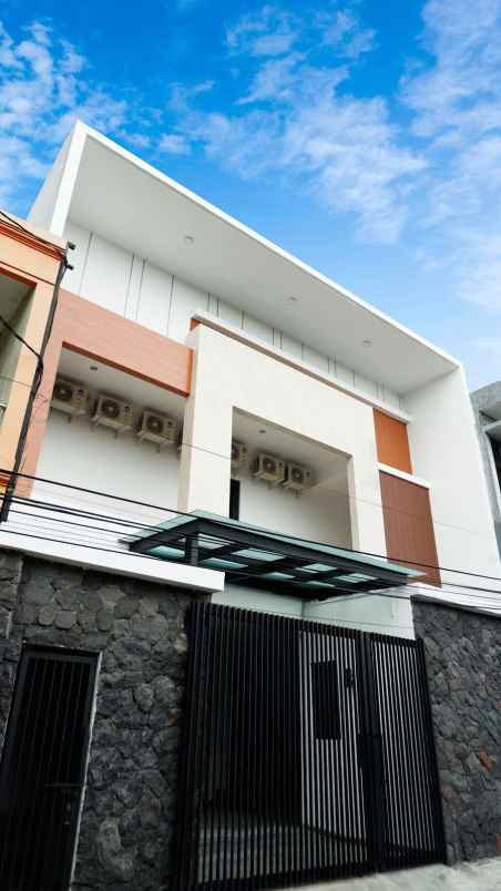 dijual kost kupang segunting