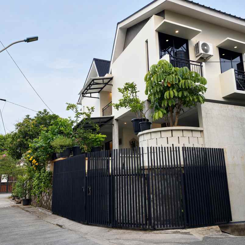 dijual kost mampang prapatan