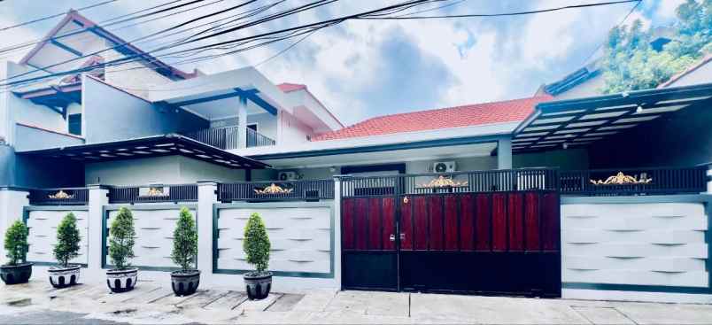 dijual kost ngagel mulyo
