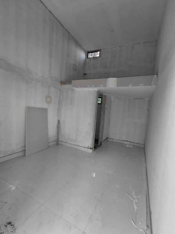 dijual kost plemburan kaliurang km 6 5