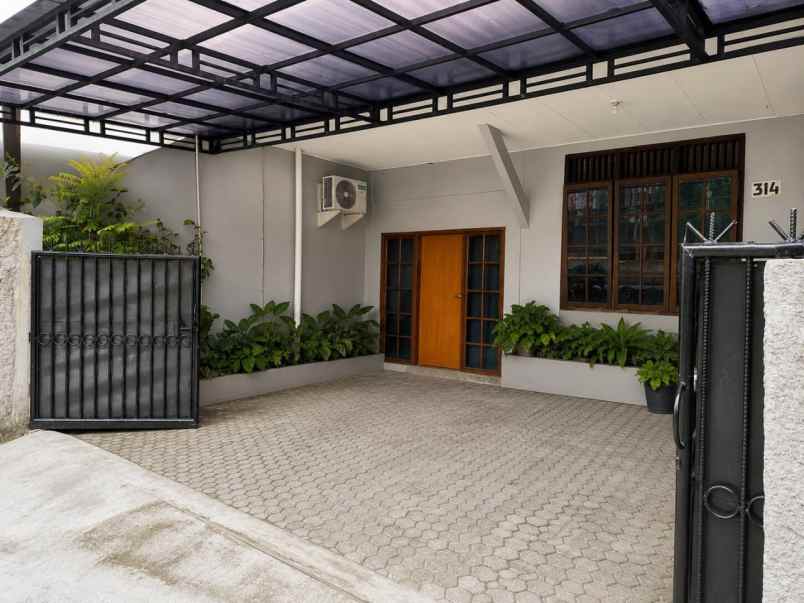 dijual kost pulo