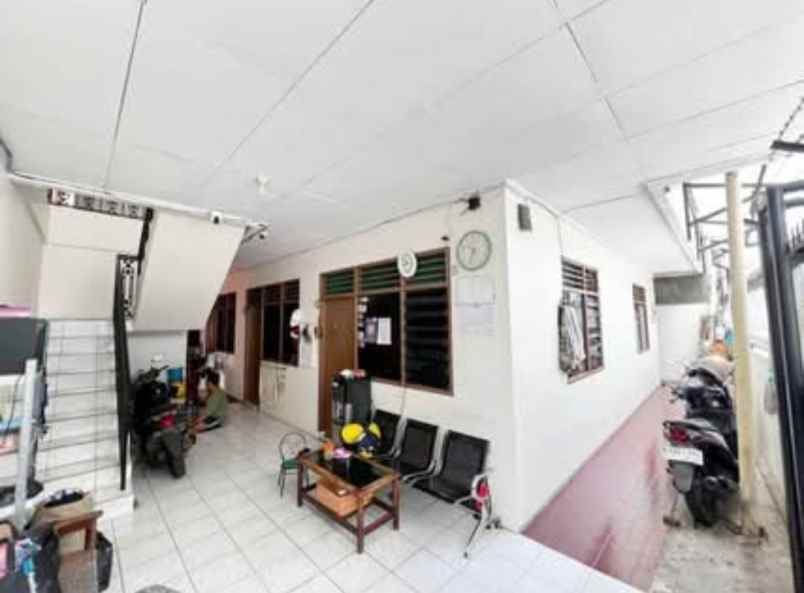 dijual kost setiabudi