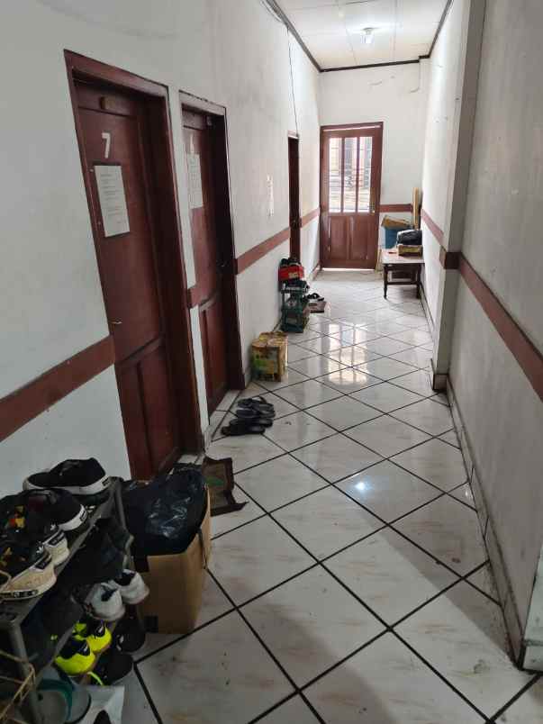 dijual kost tomang