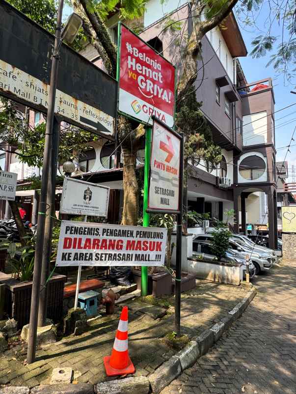 dijual murah ruko setrasari mall