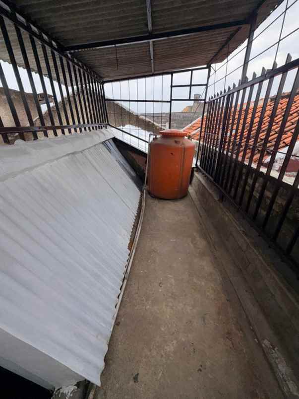 dijual ruko gudang kantor babakan surabaya