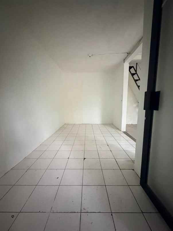 dijual ruko gudang kantor babakan surabaya