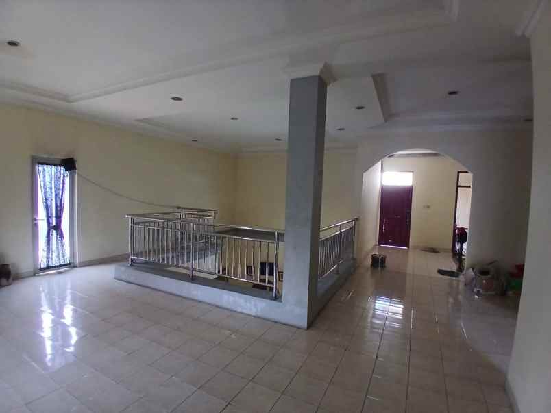 dijual ruko gudang kantor batan indah serpong