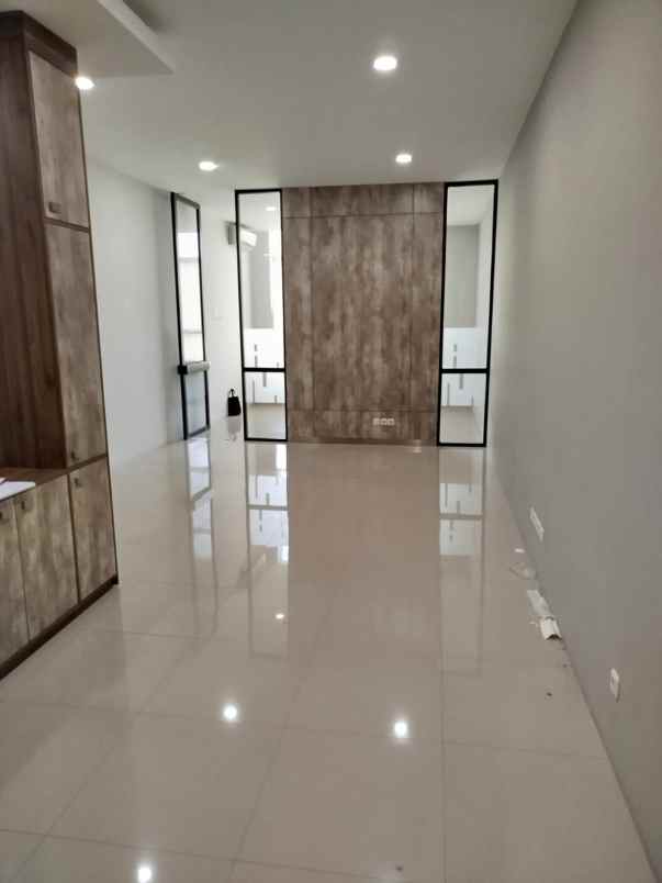 dijual ruko gudang kantor dharmahusada