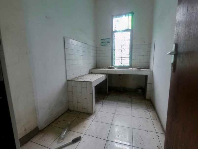 dijual ruko gudang kantor jalan jend sudirman