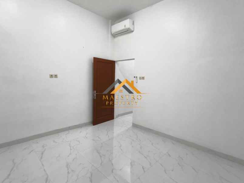 dijual ruko gudang kantor jalan karantina medan