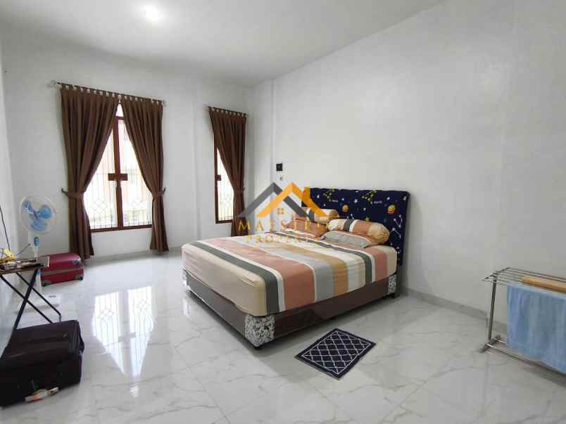 dijual ruko gudang kantor jalan karantina medan