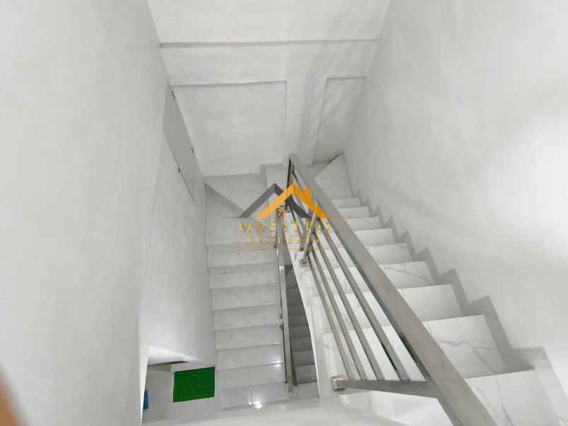 dijual ruko gudang kantor jalan karantina medan