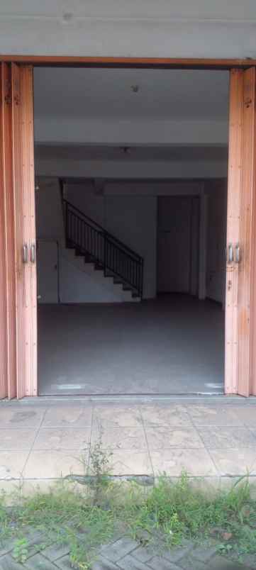 dijual ruko gudang kantor jalan raya tebel