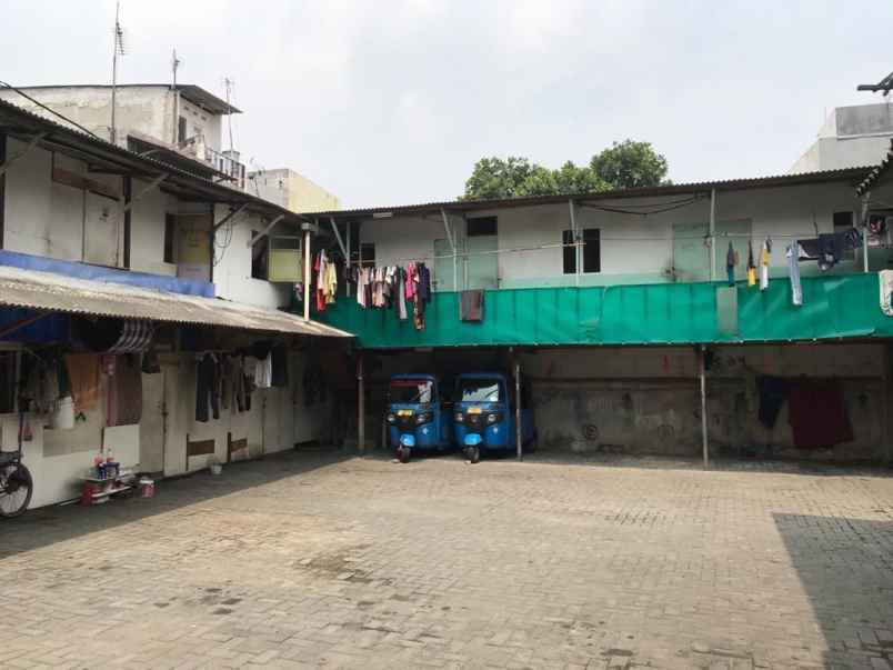 dijual ruko gudang kantor jalan utan panjang kec