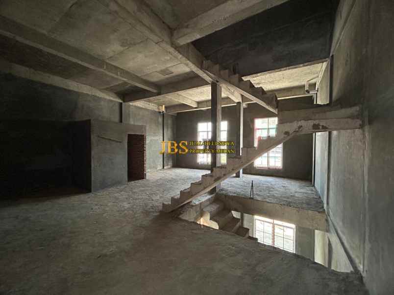 dijual ruko gudang kantor komplek deli village pulo