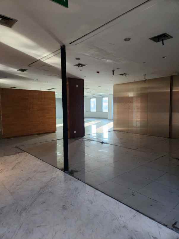 dijual ruko gudang kantor kuningan barat