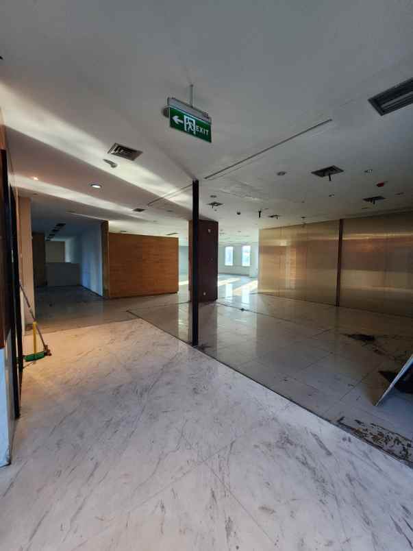 dijual ruko gudang kantor kuningan barat