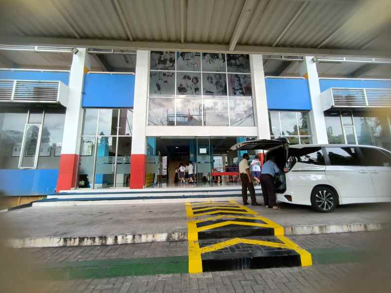 dijual ruko gudang kantor pegangsaan dua