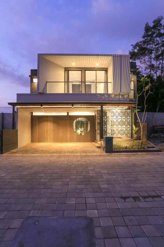 dijual ruko gudang kantor tlogoadi mlati yogyakarta