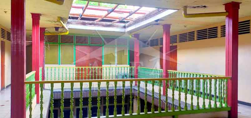 dijual ruko jalan merdeka kota pontianak
