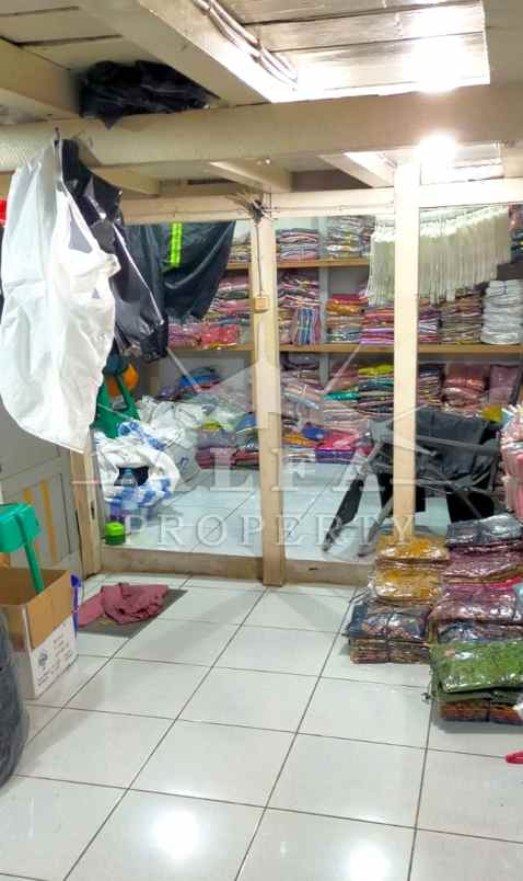 dijual ruko jalan serayu kota pontianak