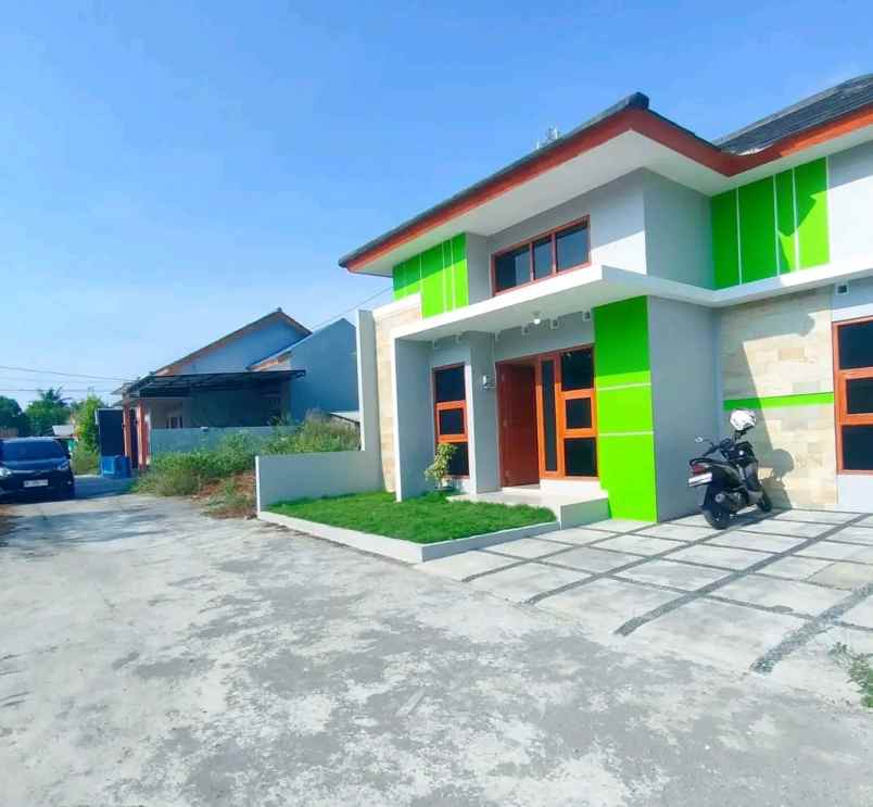 dijual rumah 1 km ke alun alun