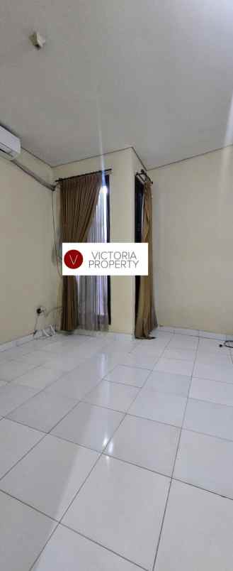 dijual rumah 2 lantai di citra gran cibubur