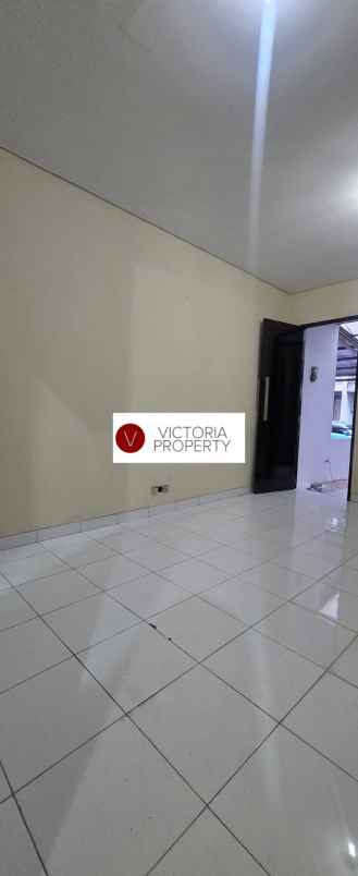 dijual rumah 2 lantai di citra gran cibubur