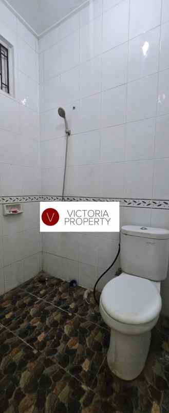 dijual rumah 2 lantai di citra gran cibubur