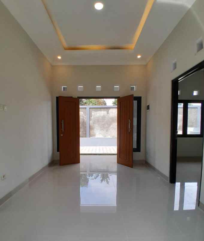 dijual rumah 300 meter jl jogja solo