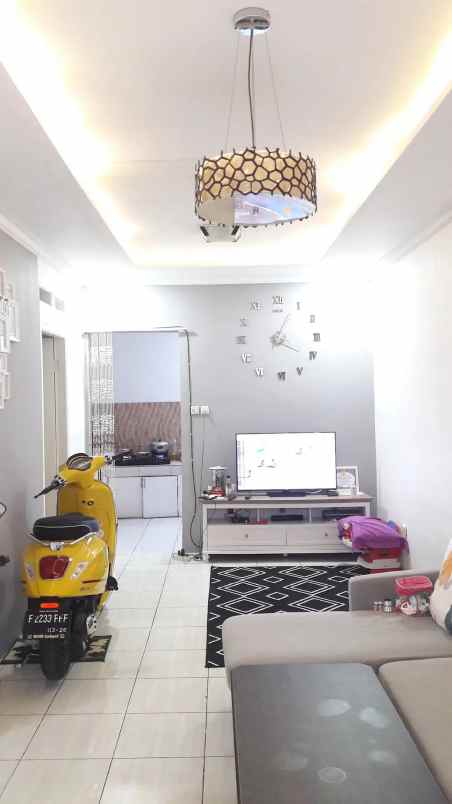 dijual rumah bagus di jagakarsa