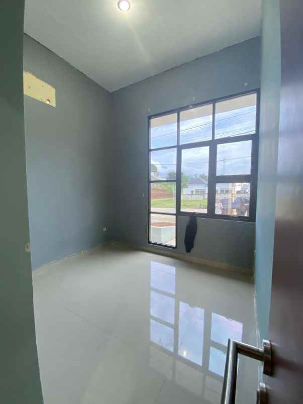 dijual rumah balandongan caringin bogor