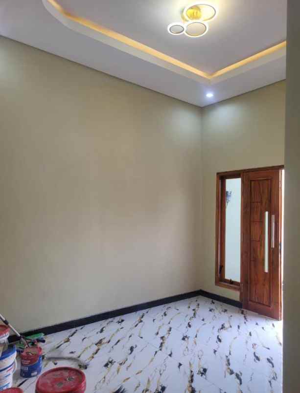 dijual rumah balas klumprik wiyung surabaya