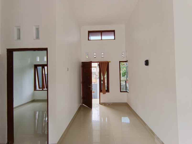 dijual rumah balecatur