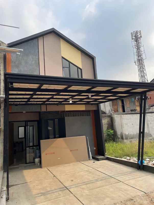 dijual rumah bambu apus