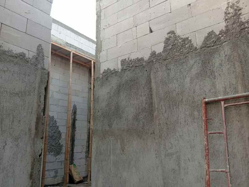 dijual rumah bangetayu