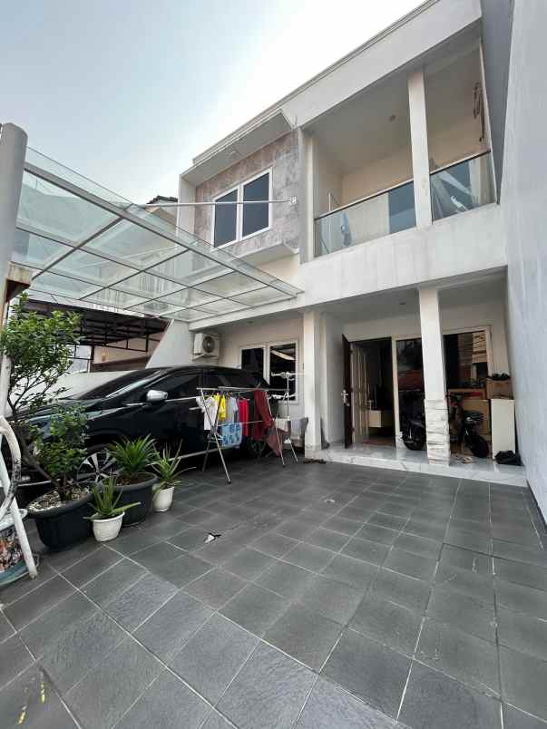 dijual rumah bangun cipta sarana bcs