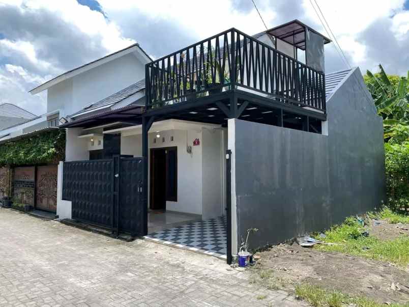 dijual rumah banguntapan jl imogiri timur
